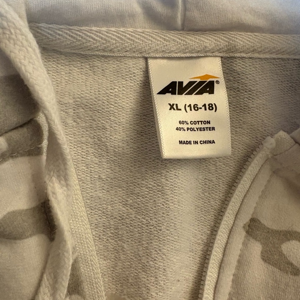 Avia Gray and White Camouflage Hoodie - Picture 4 of 8